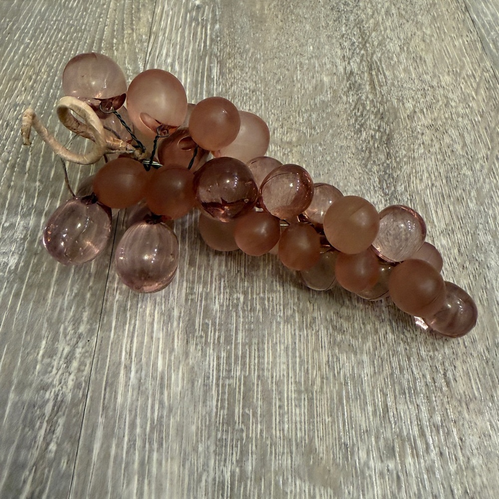 Vintage clear and frosted purple lucite grape cluster